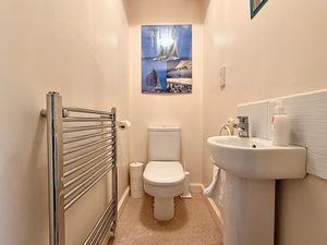 Photo 15- click for photo gallery